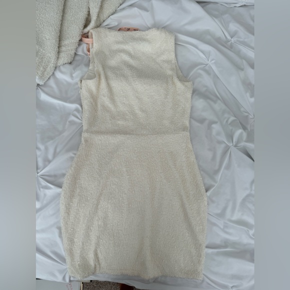 Oh Polly dress - Picture 2 of 5